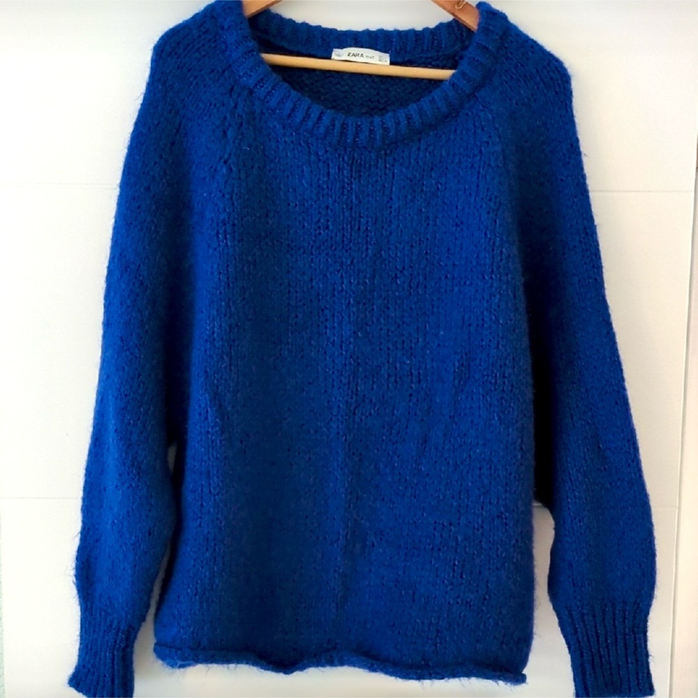 Zara Blue Cozy Crew Neck Sweater